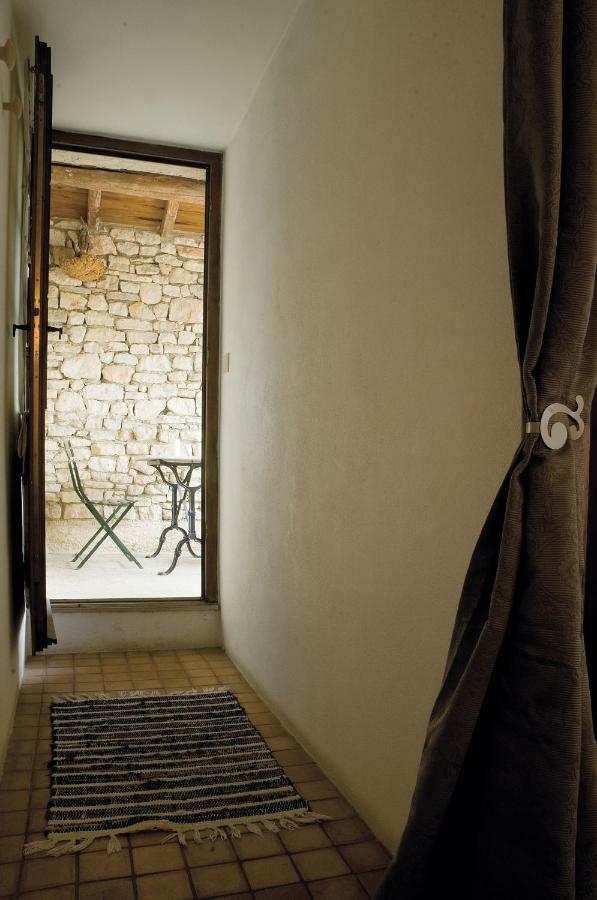 Maison De Dame Tartine Issirac Dış mekan fotoğraf